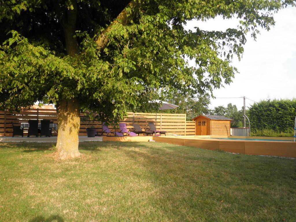 Domaine De La Vigne Bed and Breakfast Cadalen Exterior foto